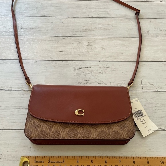 COACH
Signature Coated Canvas Hayden Crossbody with Removable Strap purse bag - Picture 9 of 17